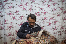 هرچند بازار بزرگ در طول سده‌ها و دوره­‌های مختلف تخریب شده، اما بازار فرش به‌عنوان تنها بازمانده بازار بزرگ هنوز می‌تواند یک عنصر هویتی نقش پیشین خود را ایفا نماید.