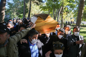 مراسم خاکسپاری پیکر محمدرضا شجریان