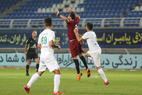 دیدار تیم‌های فوتبال شهرخودرو و و ماشین سازی