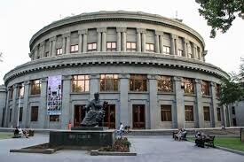 تجربه همزمان هنر و تاریخ در «ساختمان اپرا» ارمنستان
