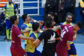 هفته نخست لیگ برتر فوتسال، تیم‌های فرش‌آرای مشهد و ایمان سبز شیراز