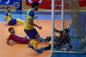 هفته نخست لیگ برتر فوتسال، تیم‌های فرش‌آرای مشهد و ایمان سبز شیراز