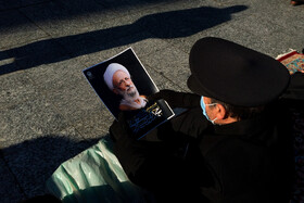 وداع با پیکر آیت‌الله مصباح یزدی در حرم مطهر رضوی