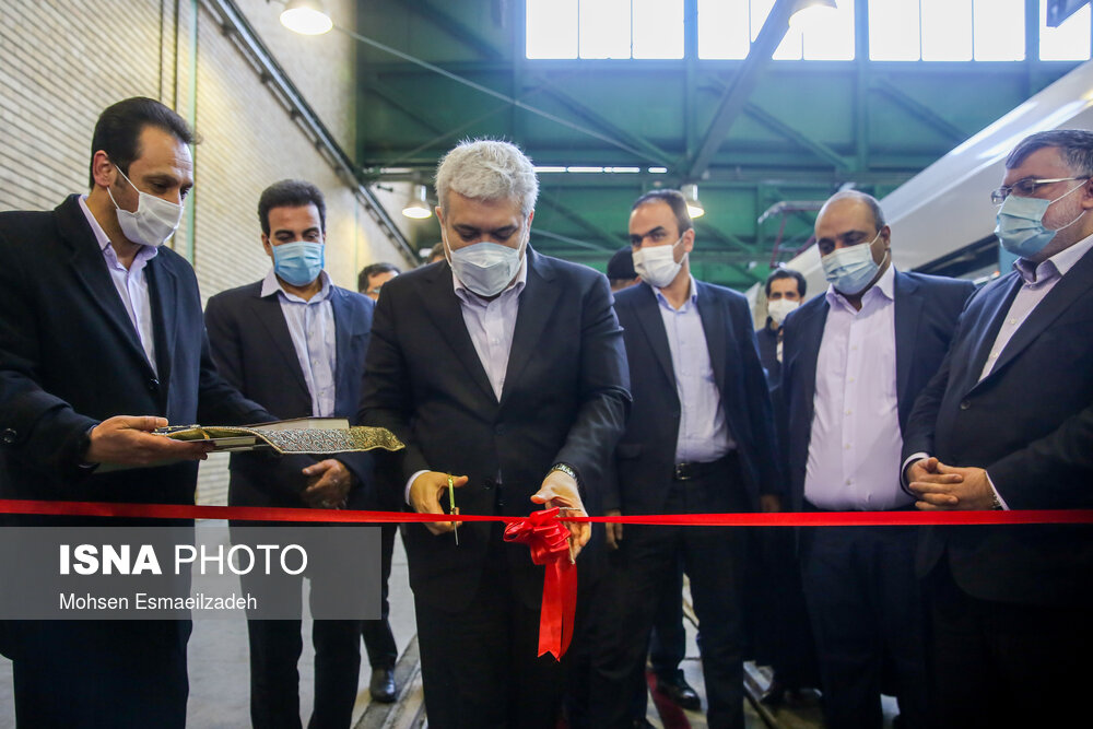 افتتاح ۳ واحد تولیدی در قزوین با حضور معاون علمی رئیس‌جمهور