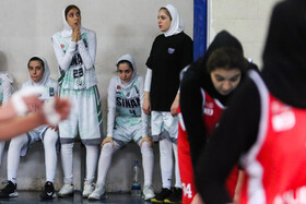 دیدار مرحله پلی‌آف لیگ برتر بسکتبال بانوان تیم های مولتی کافه و سینام مشهد