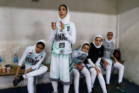 دیدار مرحله پلی‌آف لیگ برتر بسکتبال بانوان تیم های مولتی کافه و سینام مشهد