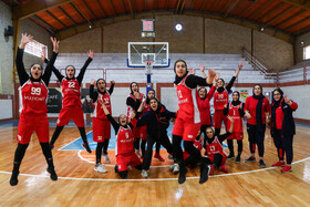 دیدار مرحله پلی‌آف لیگ برتر بسکتبال بانوان تیم های مولتی کافه و سینام مشهد