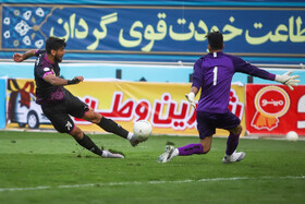 هفته نوزدهم لیگ برتر فوتبال، پدیده - پرسپولیس