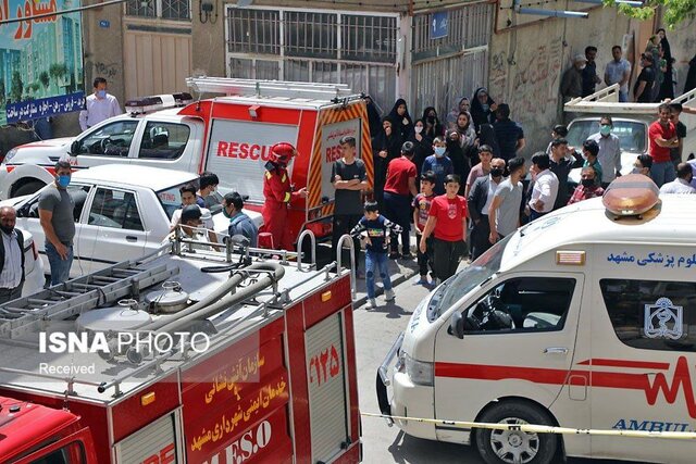 انفجار و آتش‌سوزی یک آپارتمان مسکونی در بلوار طبرسی مشهد/ ۷ نفر نجات یافتند<br>