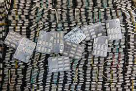 انهدام باند بزرگ قاچاق دارو در فرودگاه مشهد