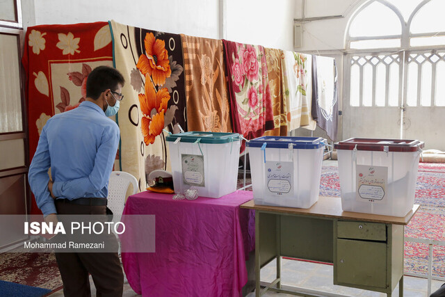 عکس از آرشیو اعضای شورای شهرهای شهرستان زاوه انتخاب شدند