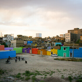 شهرداری به منظور احداث فضای سبز در این محدوده با مالکان وارد مذاکره شده است و در صورت توافق نهایی، اقدامات در خصوص ایجاد بوستان به عمل خواهد آمد.