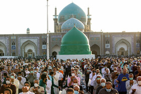 اقامه نماز عید قربان ـ حرم مطهر رضوی