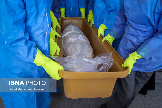 عکس خبر آرشیوی است. روزهای سیاه کرونایی در ایران / ۷۰۹ تن دیگر جان باختند
