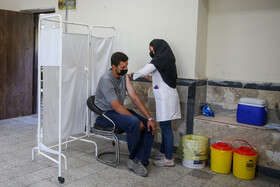 واکسیناسیون افراد بالای 18 سال در مشهد 13