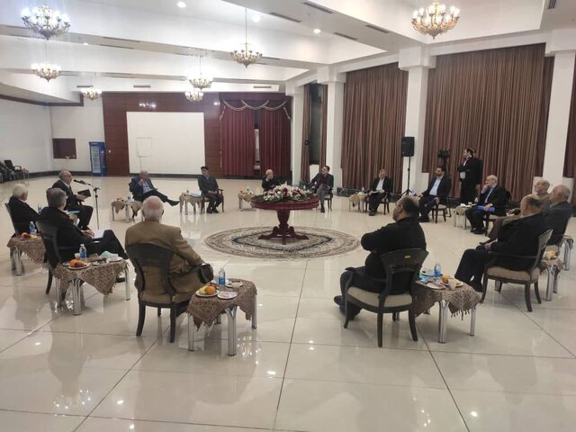  نشست هم‌اندیشی شهرداران ادواری مشهد برگزار شد