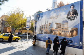 یک دیوارنگاره با مضمون آیت‌الله شهید مدرس در یکی از خیابان‌های کاشمر