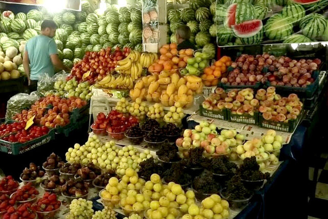 میوه شب یلدا به مقدار کافی موجود است  میوه شب یلدا به مقدار کافی موجود است