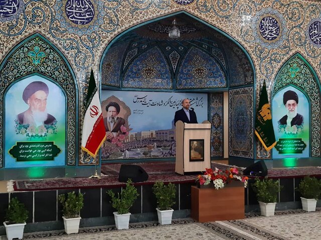 قالیباف: در مجلس با هیچکس عهد اخوت نداریم قالیباف: در مجلس با هیچکس عهد اخوت نداریم