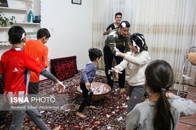 «کفبیخ» یا «کفزنی» سرگرمی و خوراکی شب چله گنابادیها