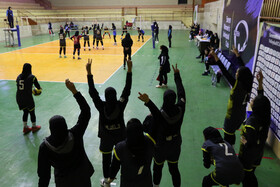دیدار تیم‌های والیبال بانوان سورن مشهد و استعداد درخشان مهاباد