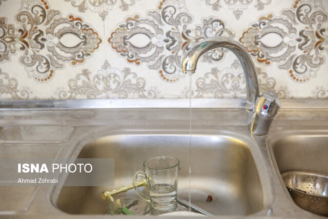 عکس تزئینی است. دلیل قطع یا افت فشار آب در بعضی نقاط شیراز