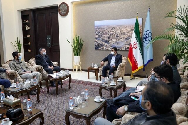 شهردار مشهد: وقتی مسائل اصلی را گم میکنیم، موضوعات دستهچندم سوژه میشود