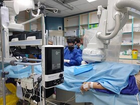 راه‌اندازی دستگاه درمان‌کننده گرفتگی عروق قلبی در بیمارستان قائم(عج) مشهد