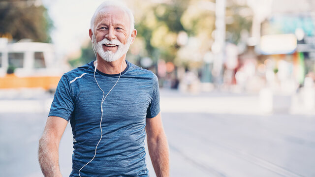 ورزش محافظی در برابر بیماری‌های عروقی مردان مسن