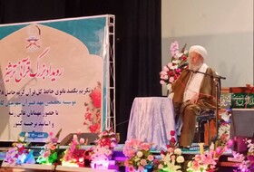 مراسم تجلیل از ۱۰۰ حافظ کل قرآن در کاشمر برگزار شد
