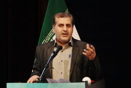 سرمایه انسانی مهم‌ترین رکن تولید است