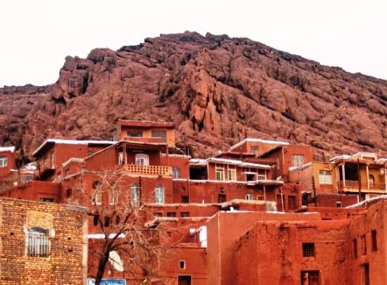 از یادگارهای امام هشتم در ایران چه میدانید؟