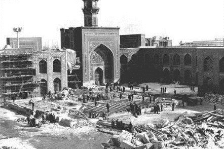 ماجرای به توپ بستن حرم در جریان واقعه عاشورای ثانی مشهد