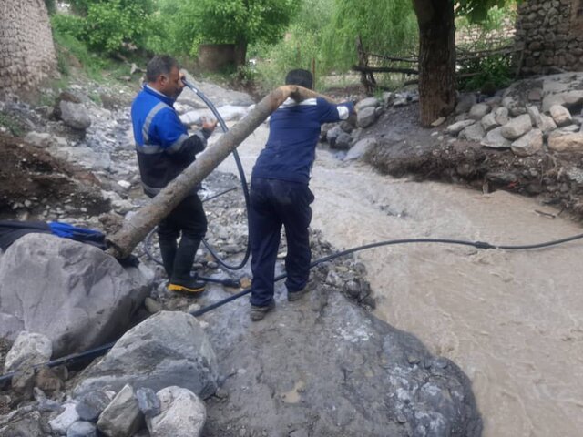 آب شرب ۲ روستای کلات قطع است/خطوط انتقال آب غیرمقاوم و غیرایمن است