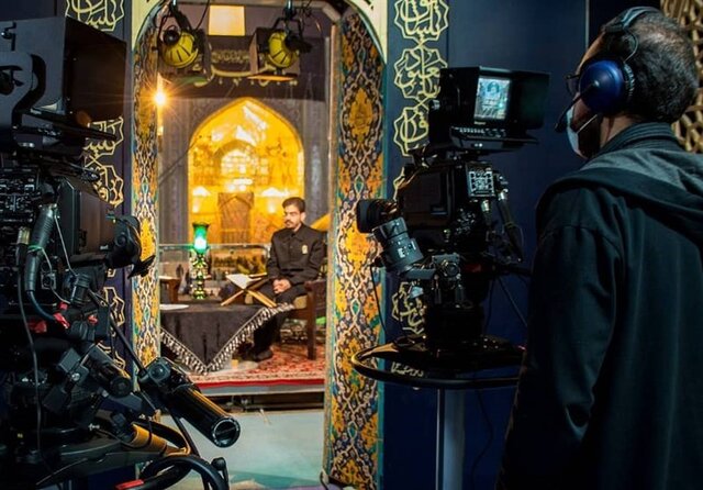 عکس تزئینی است استفاده از ظرفیت رسانه و فضای مجازی برای پوشش مراسم سال تحویل