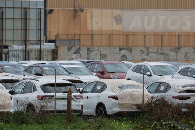 کاهش فروش خودروهای جدید اروپا برای دهمین ماه متوالی