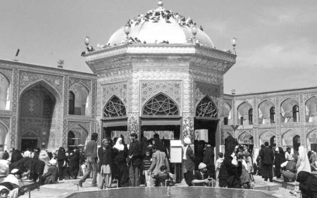 نگاهی به تاریخچه نقارهخانه و سقاخانه حرم رضوی