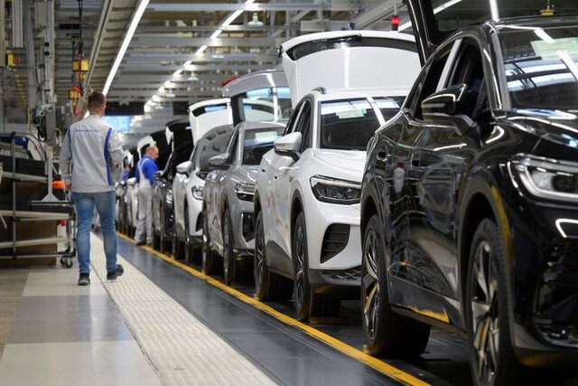 فروش داغ تابستانی در انتظار فولکس واگن فروش داغ تابستانی در انتظار فولکس واگن