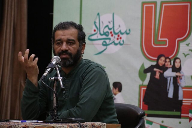 «سلیمانی شو» رویدادی در راستای تربیت هنرمند تراز انقلاب از دوره نوجوانی است «سلیمانی شو» رویدادی در راستای تربیت هنرمند تراز انقلاب از دوره نوجوانی است