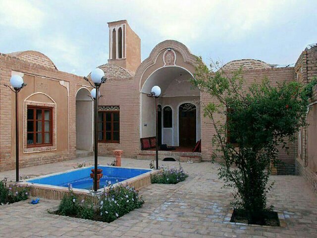 سبک معماری خانههای قدیمی گناباد بر اقلیم منطقه منطبق بوده است