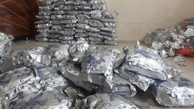 عکس آرشیوی است کشف ۷۹ کیلوگرم شیشه در مشهد