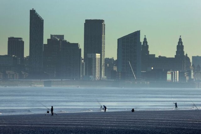 رکود به بخش تولید انگلیس رسید رکود به بخش تولید انگلیس رسید