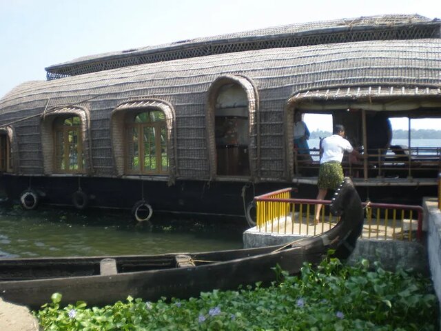 با اقامتگاههای گردشگری آشنا شوید