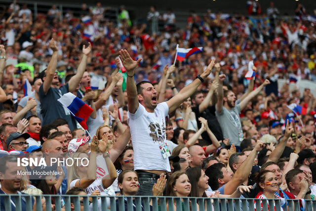 عکس از آرشیو بررسی حقوق تماشاگران در رقابتهای جهانی