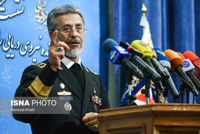 عکس آرشیوی است دشمن میخواهد با عادیسازی گناه باعث تغییر سبک زندگی ما شود