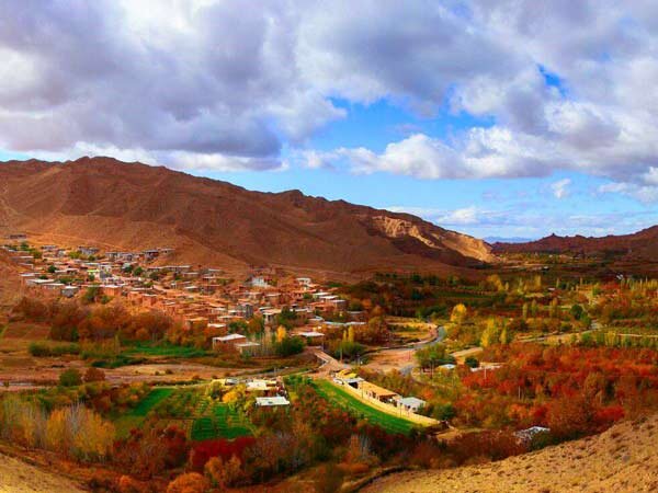 قلعه بلقیس نام جعلی کدام شهر است؟