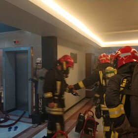 حریق سونای یک هتل در مشهد و نجات ۳۰ مسافر