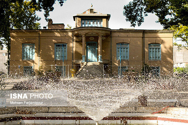 عکس از آرشیو تبدیل عرصه تاریخی باغ امین اسلامی نیشابور به مسیر سواره خلاف قانون است