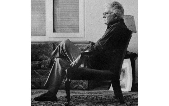 برپایی نمایشگاهی به مناسبت زادروز احمد شاملو در خانه هنرمندان برپایی نمایشگاهی به مناسبت زادروز احمد شاملو در خانه هنرمندان