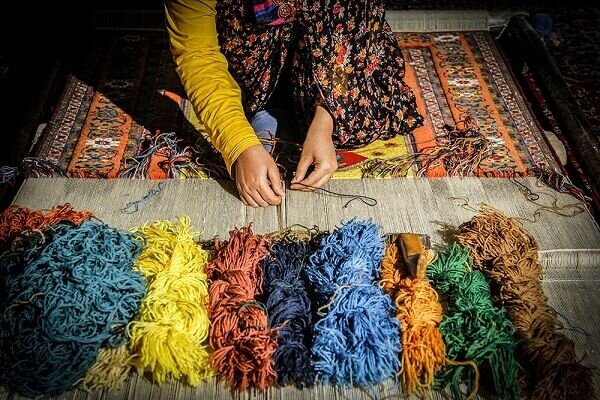 عکس تزئینی ست راه اندازی ۶۹ کارگاه کوچک زودبازده در کشور